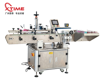 全自（zì）動封罐貼（tiē）標貼標機XT-XGB